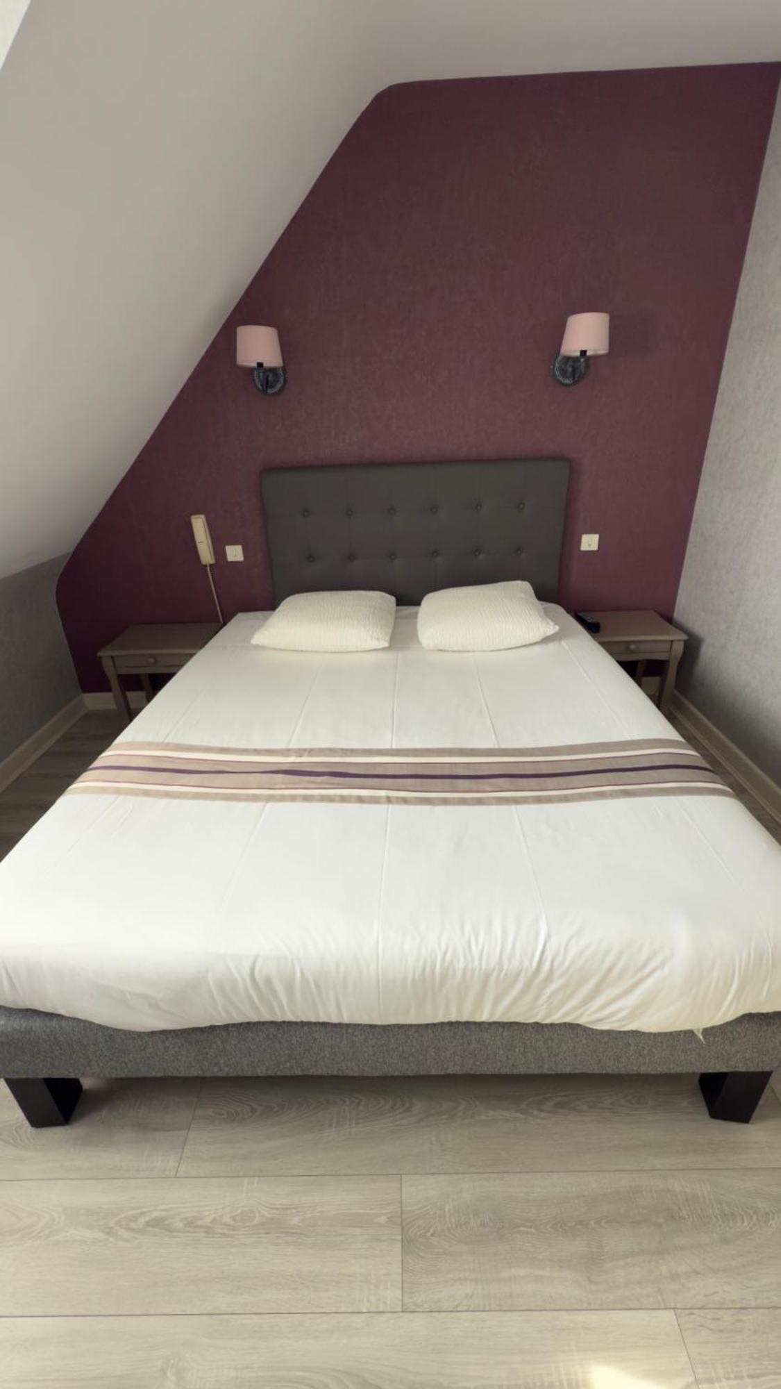 Logis Hotel Restaurant Des Voyageurs Tarnac Kültér fotó